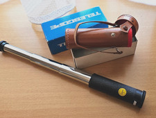 Altes TELESKOP in LEDERTASCHE